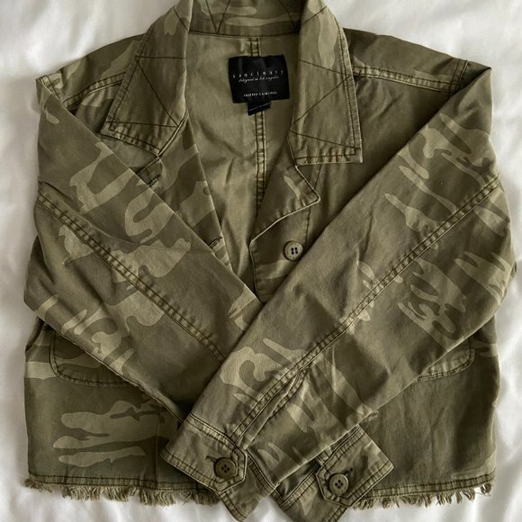 Anthropologie Jackets & Blazers - Cropped Camo Jacket